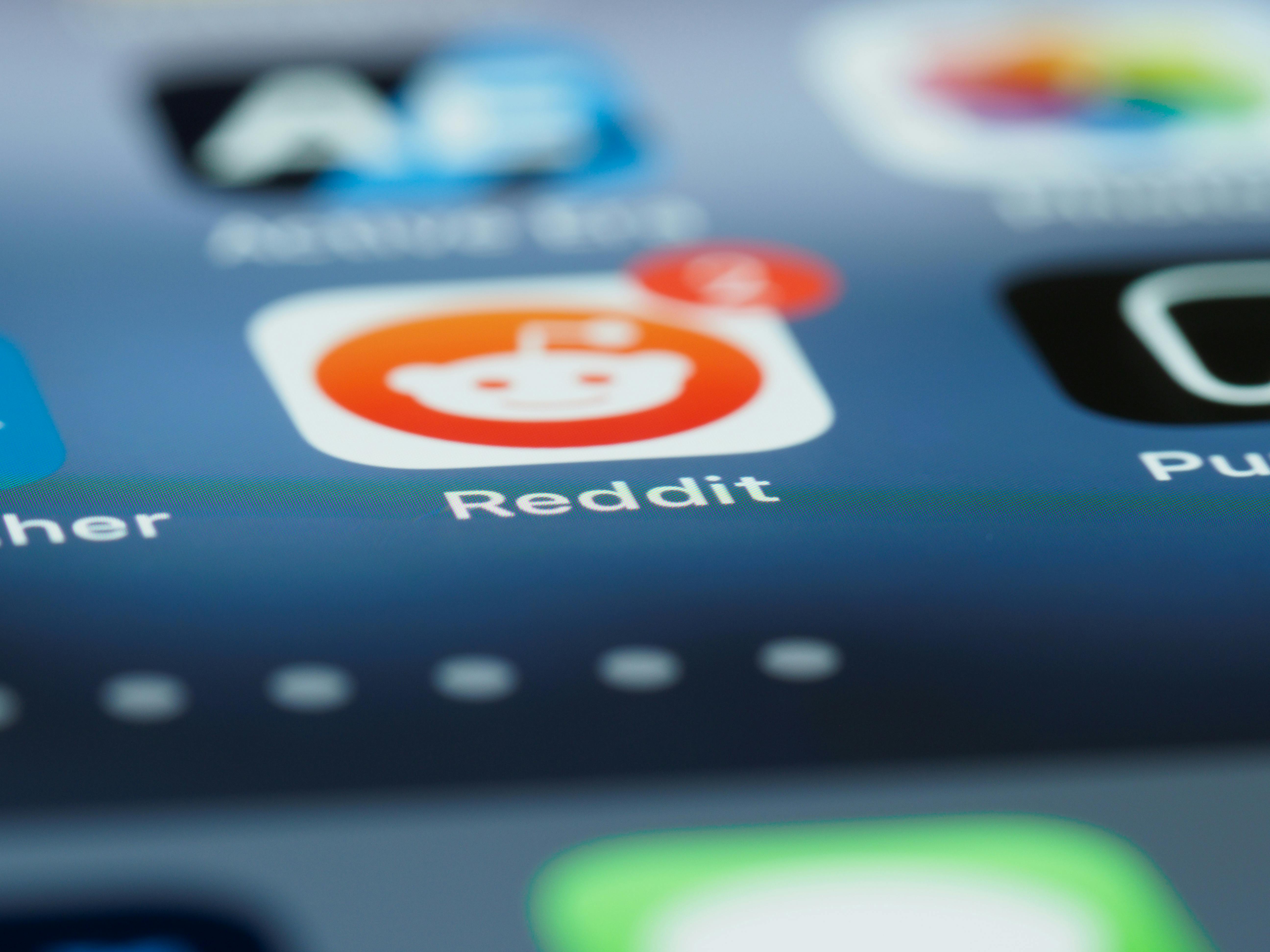 Reddit Success Predictor project cover